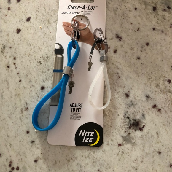 Cinch A-lot (1 small white & 1 large blue) - Picture 2 of 2